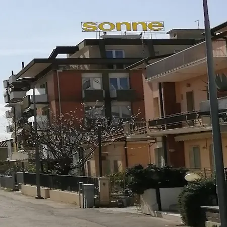 Sonne 酒店 里米尼