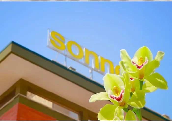 Sonne Hotel